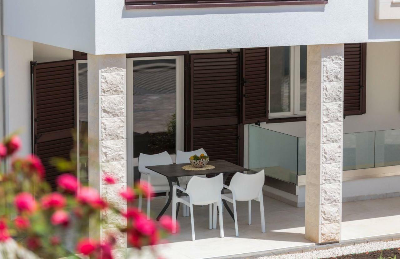 Apartmani Kos D Supetar Exteriér fotografie